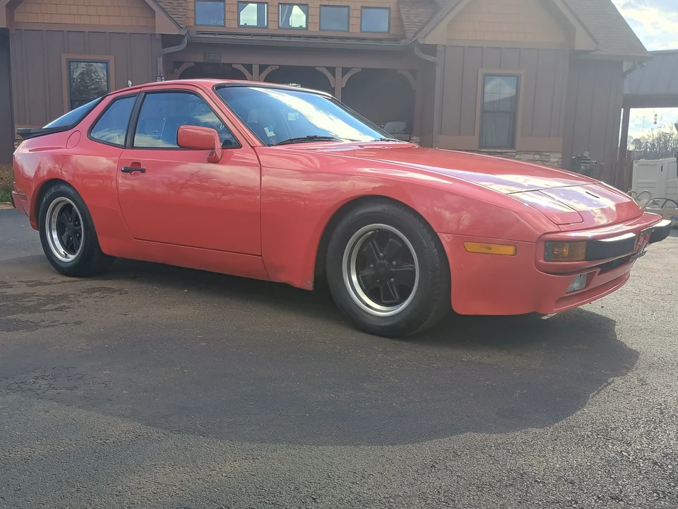 1985 Porsche 944 - Image 23 of 31