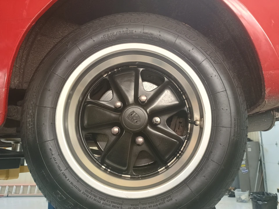 1985 Porsche 944 - Image 29 of 31