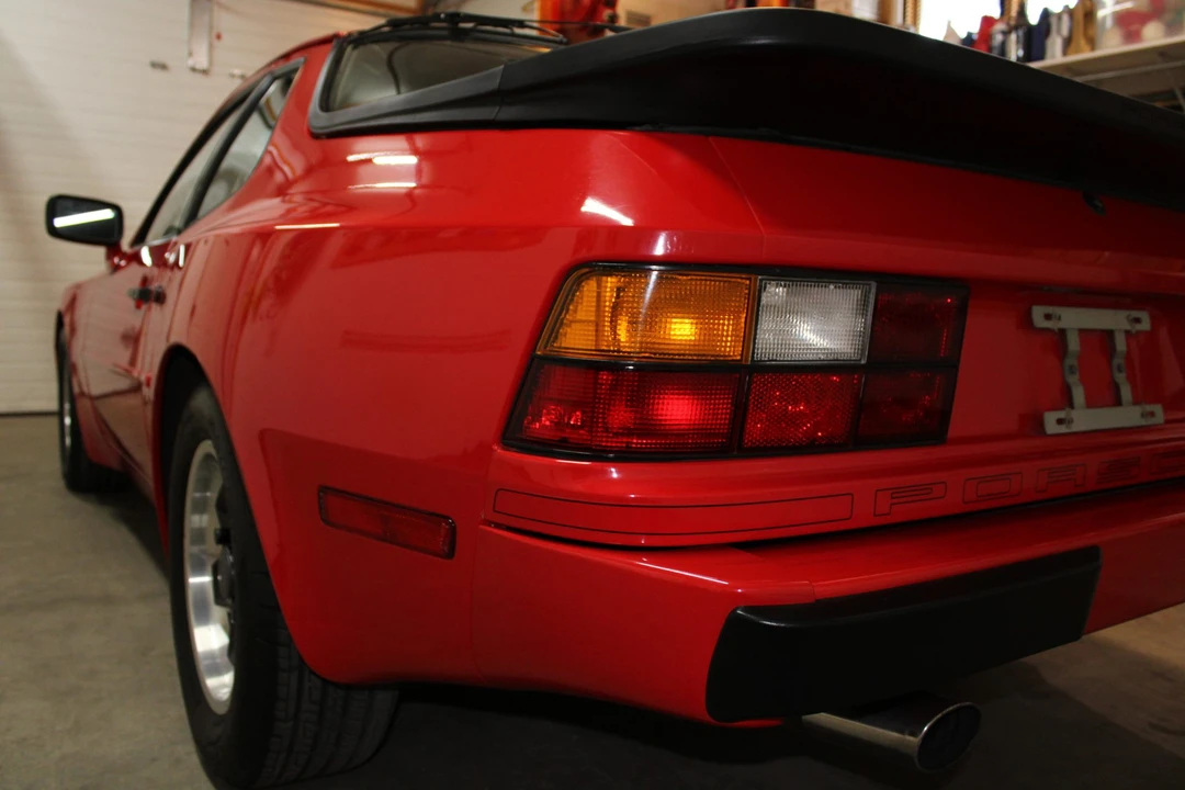 1985 Porsche 944 - Image 29 of 31