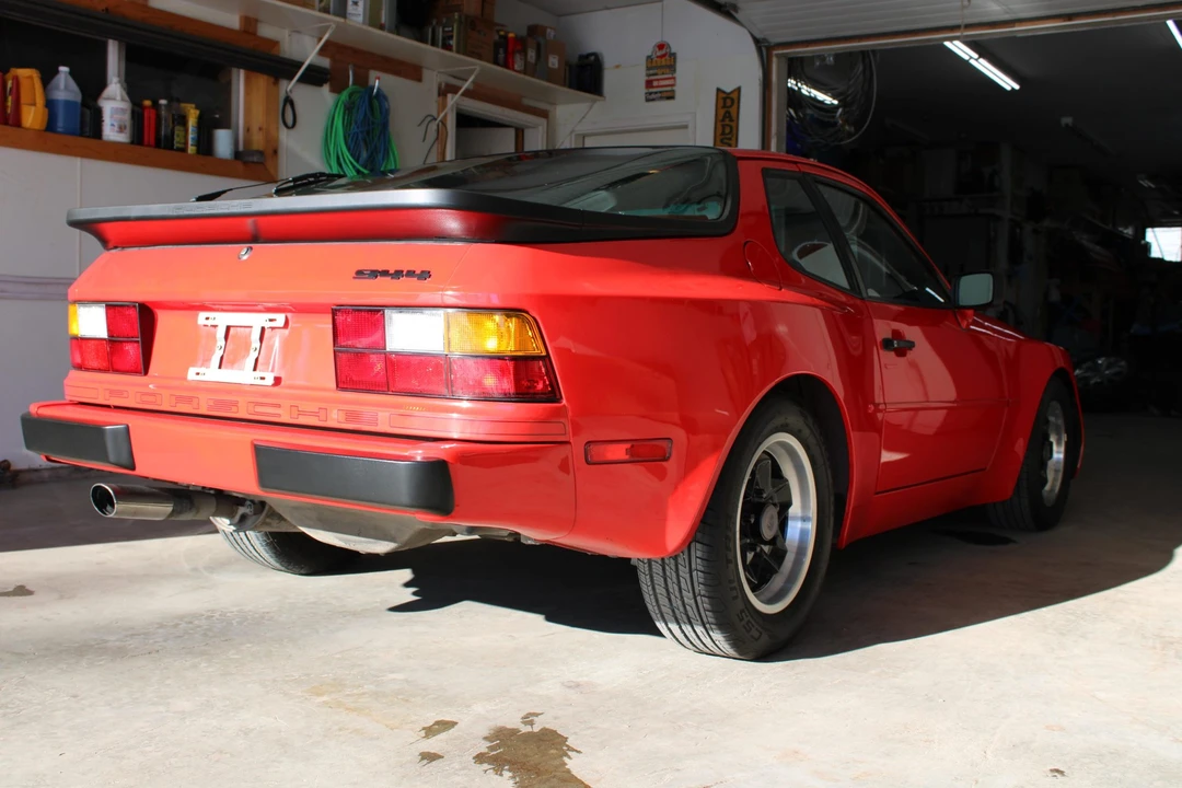 1985 Porsche 944 - Image 13 of 31