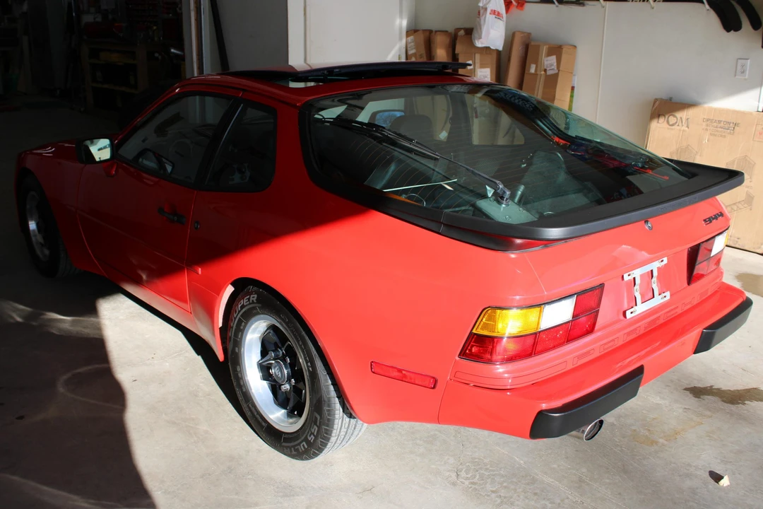 1985 Porsche 944 - Image 9 of 31