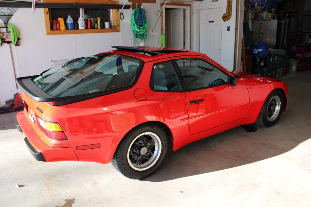1985 Porsche 944 - Image 16 of 31