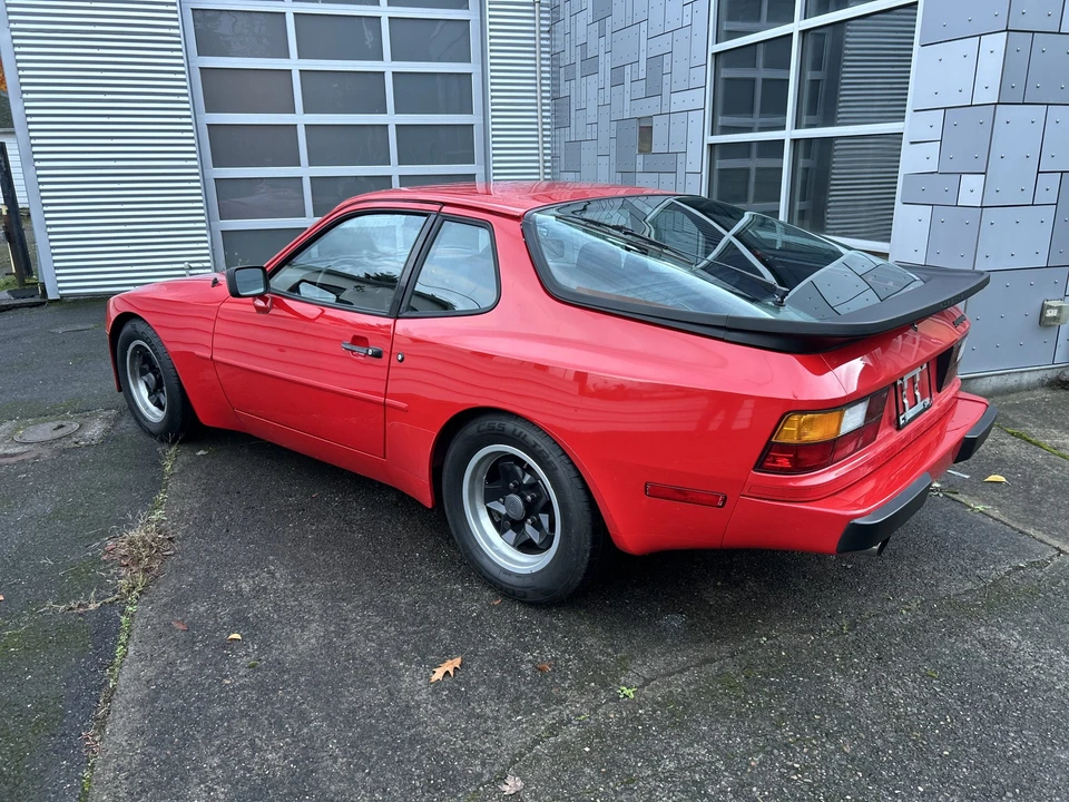 1985 Porsche 944 - Image 13 of 31