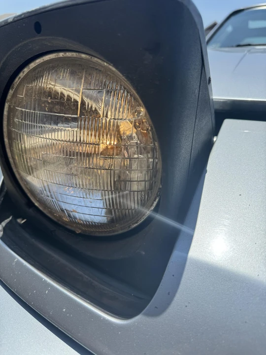 1985 Porsche 944 - Image 25 of 31