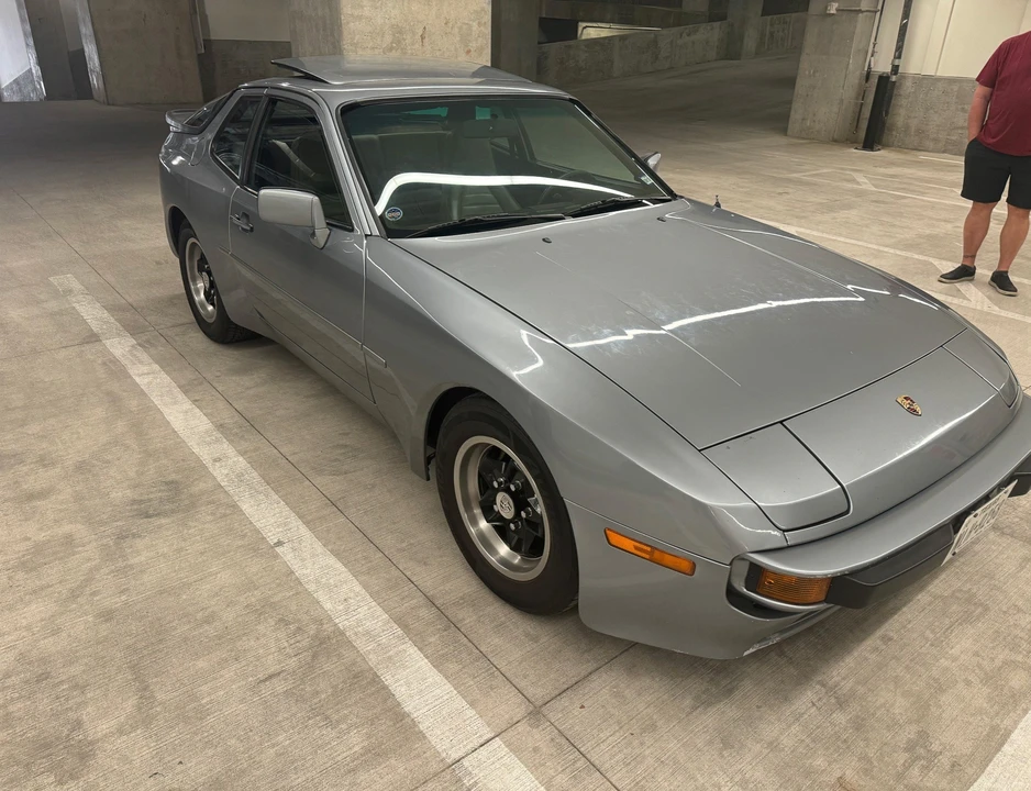 1985 Porsche 944 - Image 9 of 31