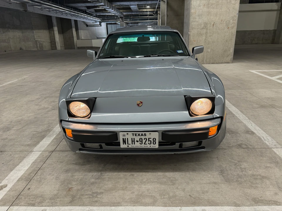 1985 Porsche 944 - Image 12 of 31