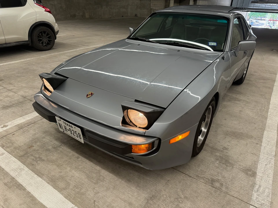 1985 Porsche 944 - Image 11 of 31