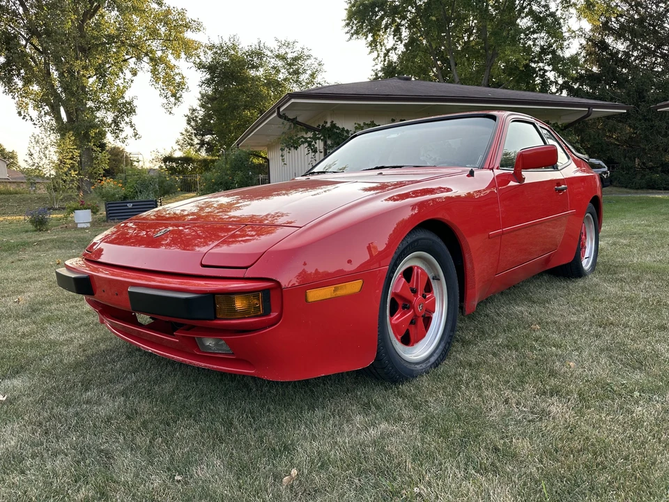 1985 Porsche 944 - Image 17 of 31