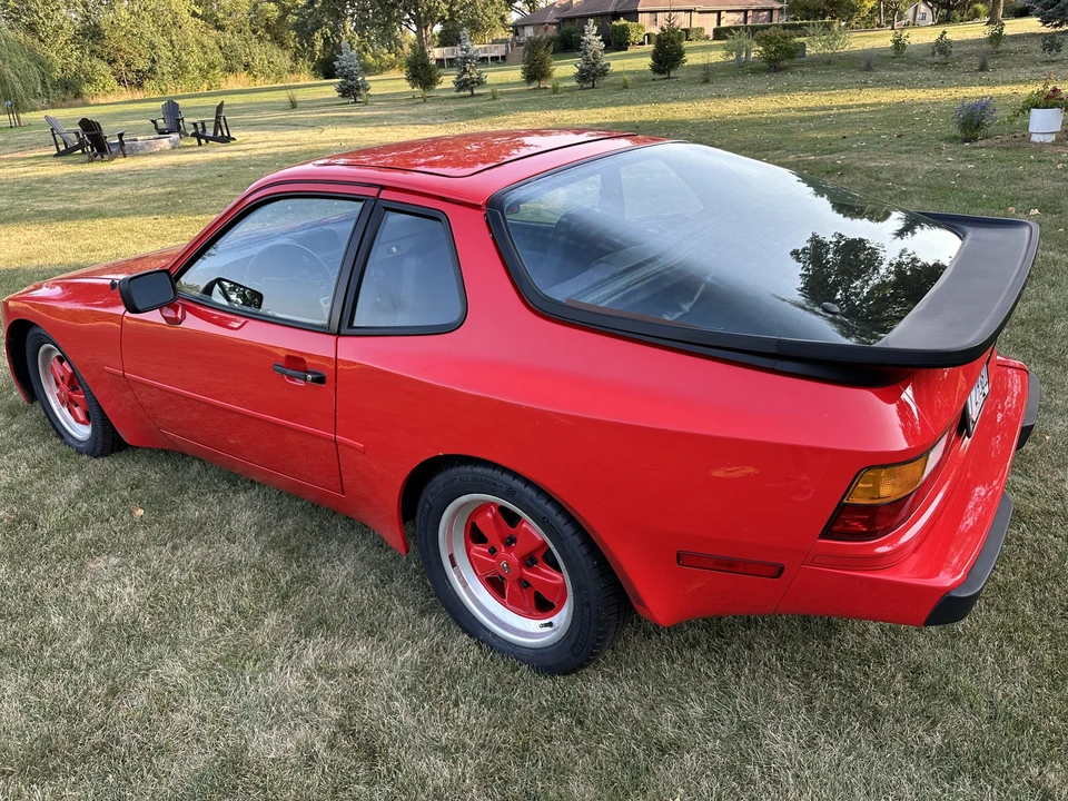 1985 Porsche 944 - Image 20 of 31
