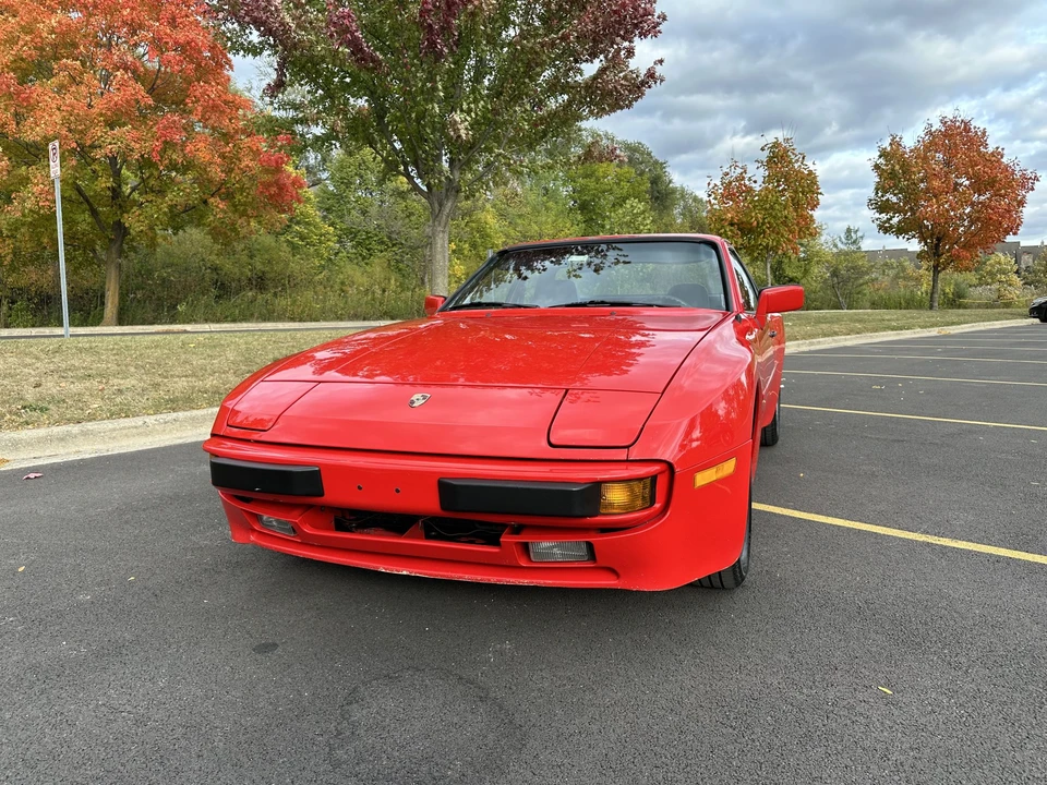 1985 Porsche 944 - Image 2 of 31