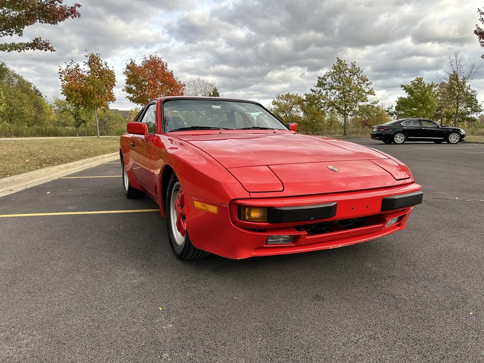 1985 Porsche 944 - Image 14 of 31