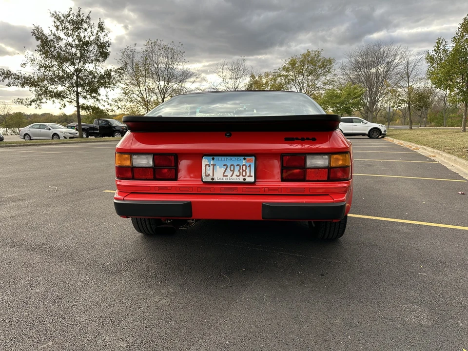 1985 Porsche 944 - Image 7 of 31