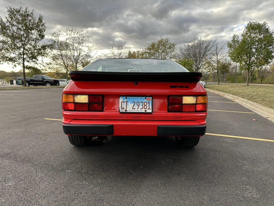 1985 Porsche 944 - Image 8 of 31