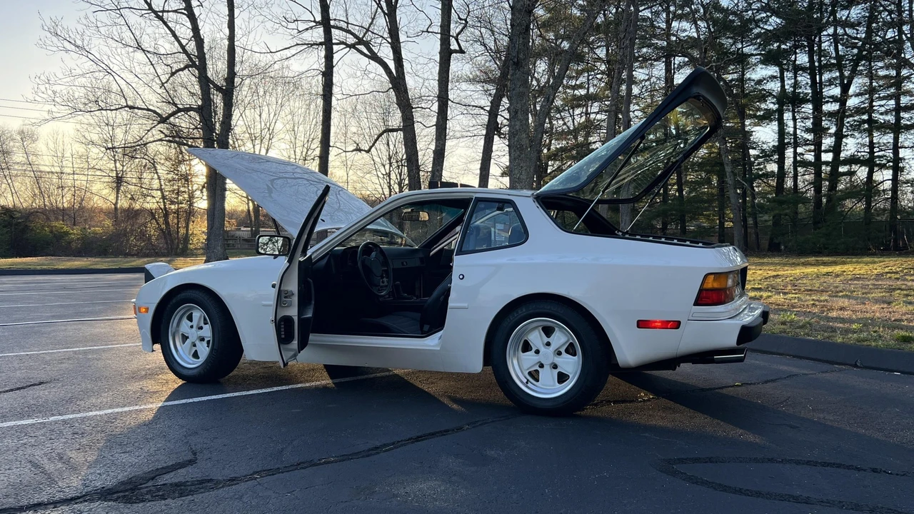 1985 Porsche 944 - Image 31 of 31