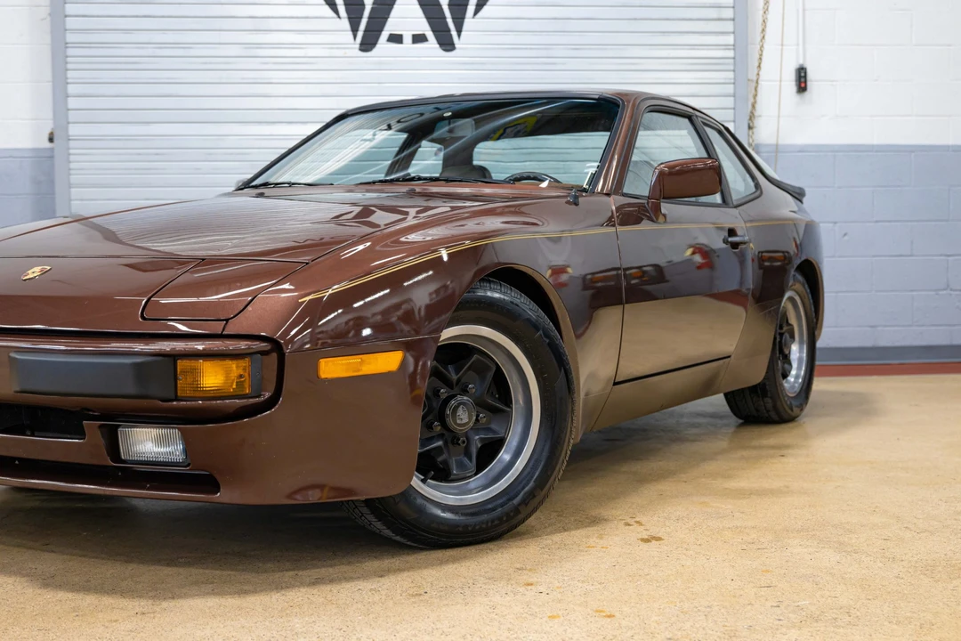 1985 Porsche 944 - Image 21 of 31