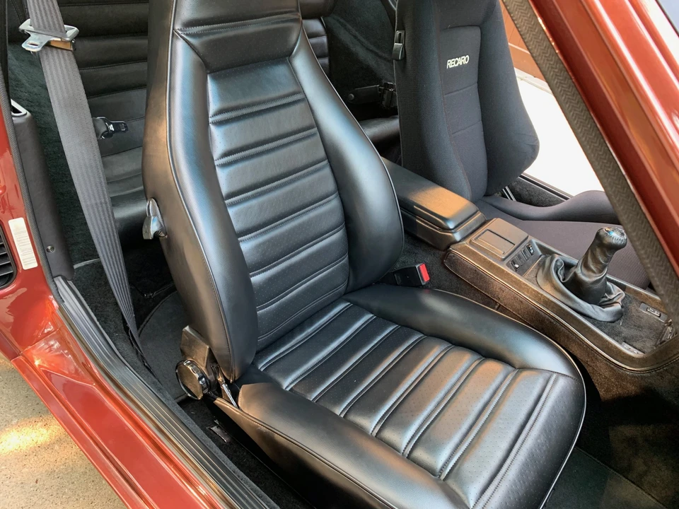 1985 Porsche 944 - Image 21 of 31