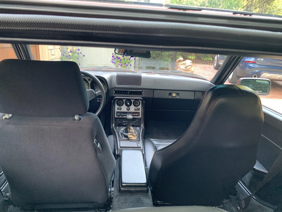 1985 Porsche 944 - Image 23 of 31