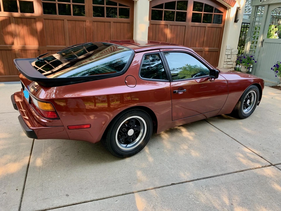 1985 Porsche 944 - Image 7 of 31