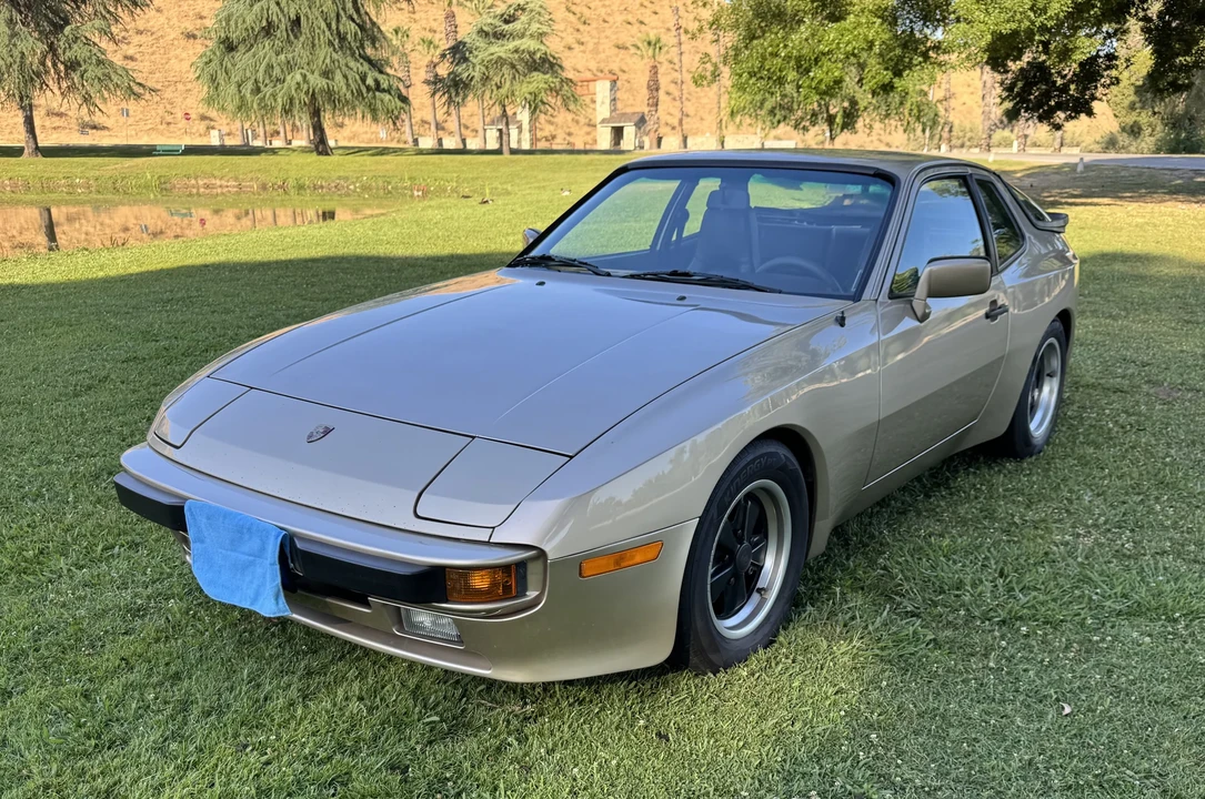 1985 Porsche 944 - Image 2 of 31