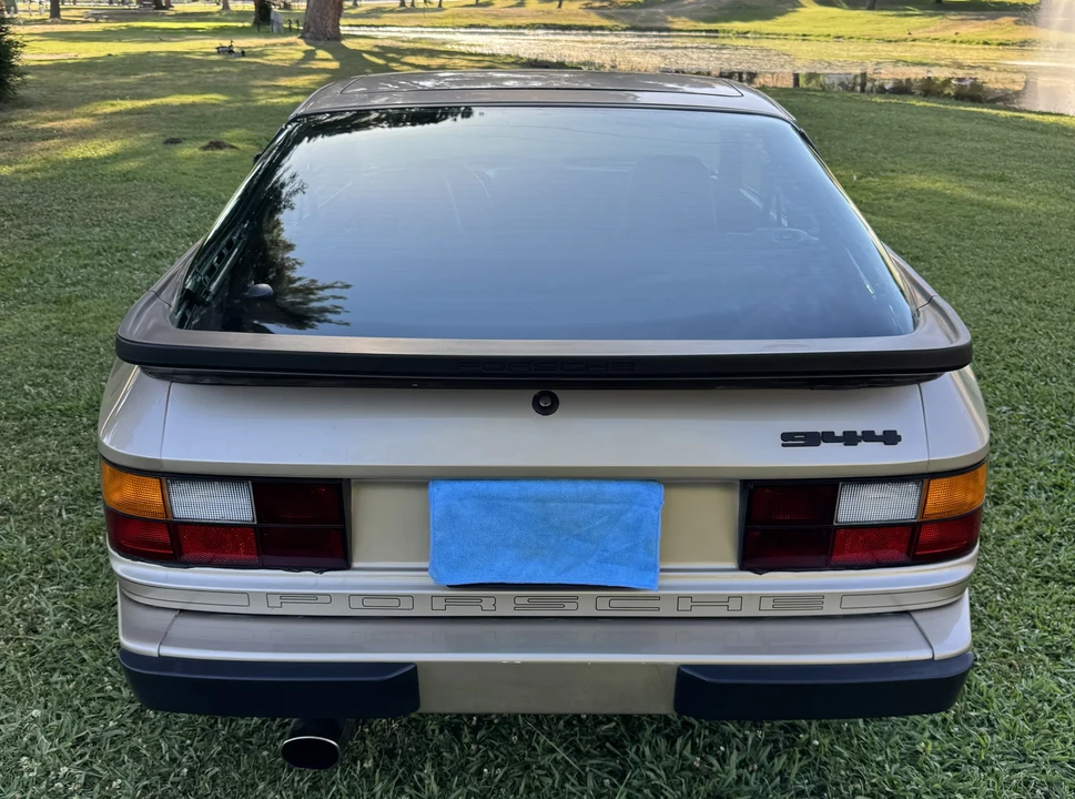 1985 Porsche 944 - Image 19 of 31