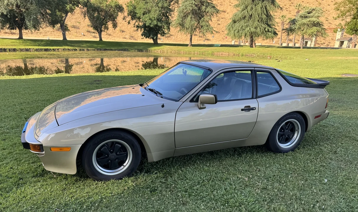 1985 Porsche 944 - Image 6 of 31