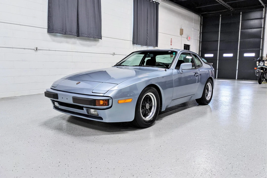 1985 Porsche 944 - Image 3 of 31