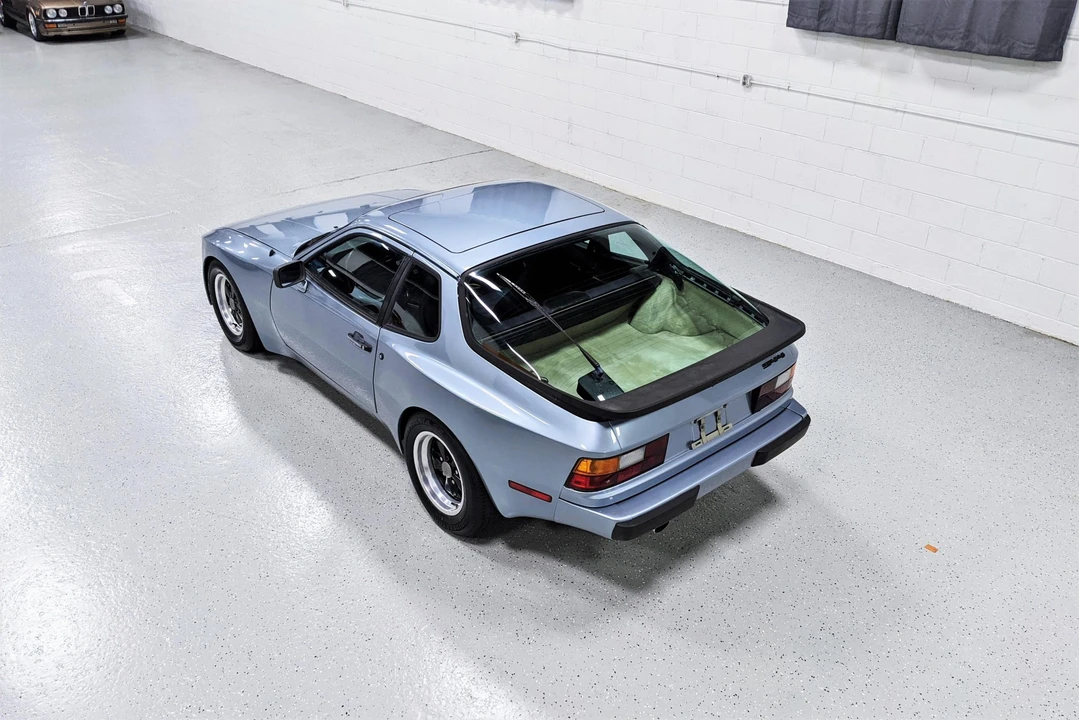 1985 Porsche 944 - Image 7 of 31