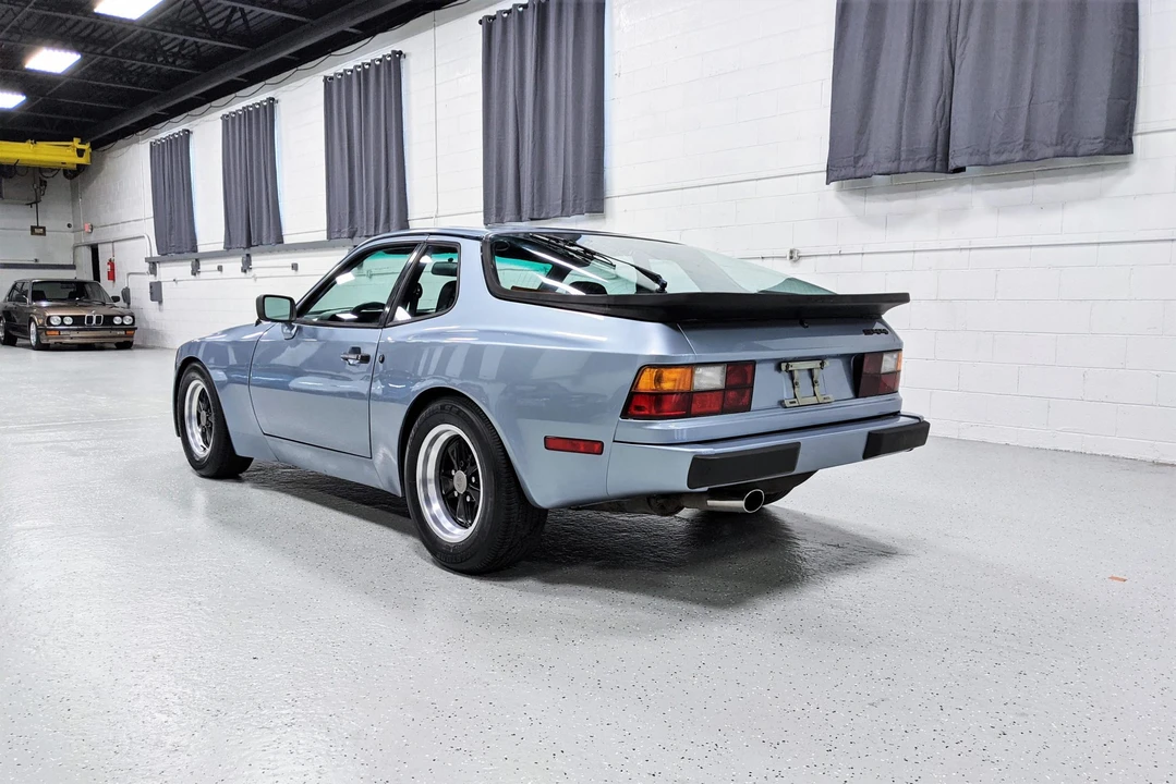1985 Porsche 944 - Image 6 of 31