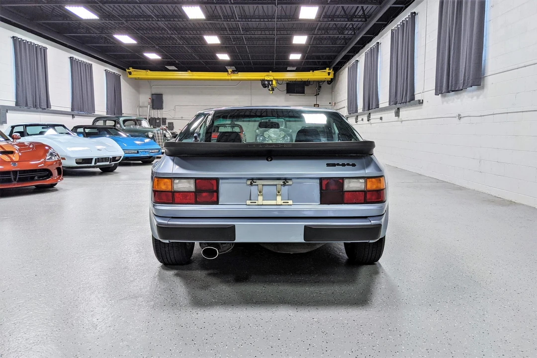 1985 Porsche 944 - Image 9 of 31