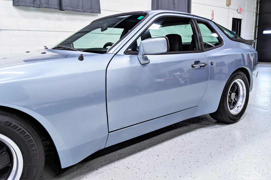 1985 Porsche 944 - Image 29 of 31