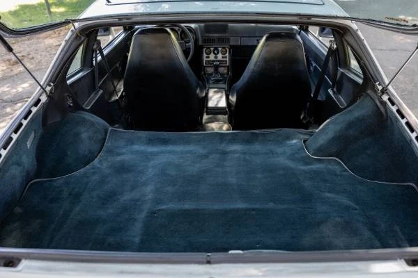 1985 Porsche 944 - Image 16 of 20