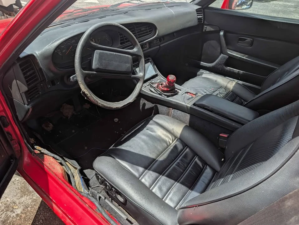 1985 Porsche 944 - Image 8 of 13