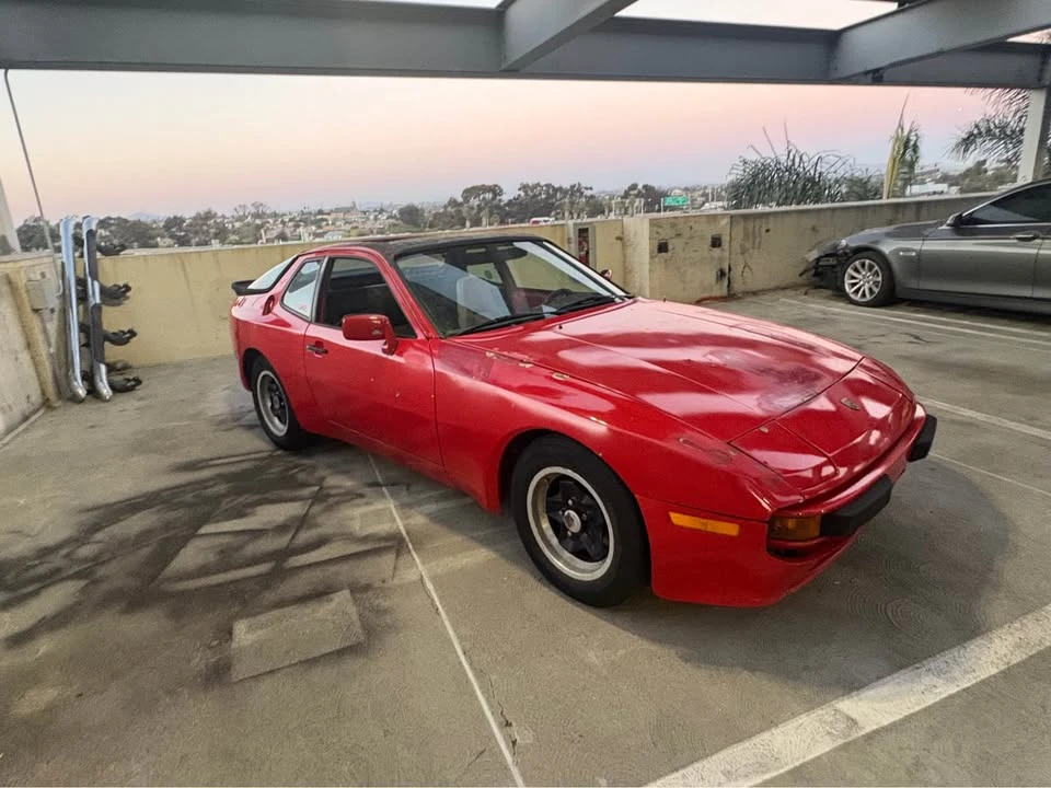 1985 Porsche 944 - Image 15 of 18