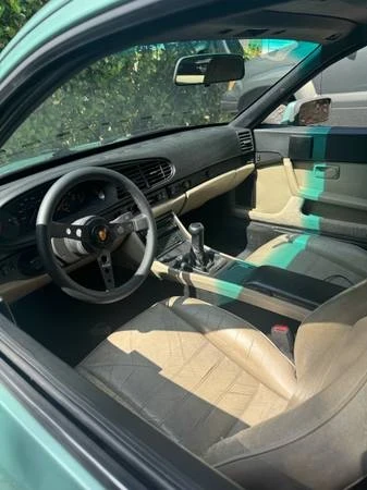 1985 Porsche 944 - Image 11 of 18