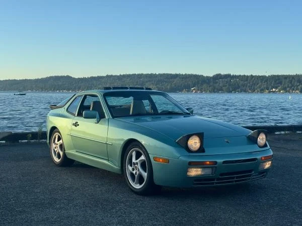 1985 Porsche 944 - Image 3 of 18