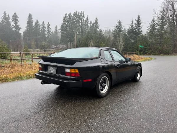1985 Porsche 944 - Image 5 of 15