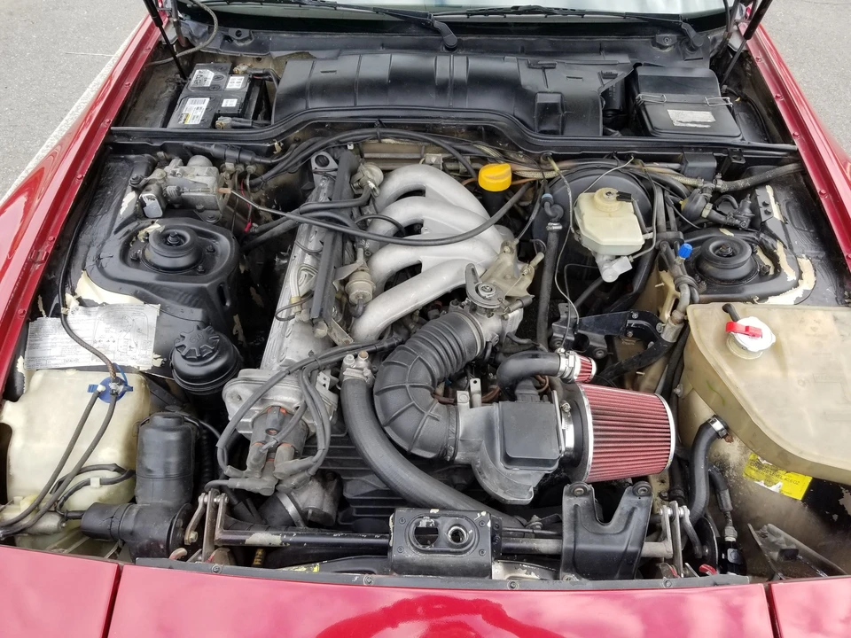 1985 Porsche 944 - Image 9 of 12
