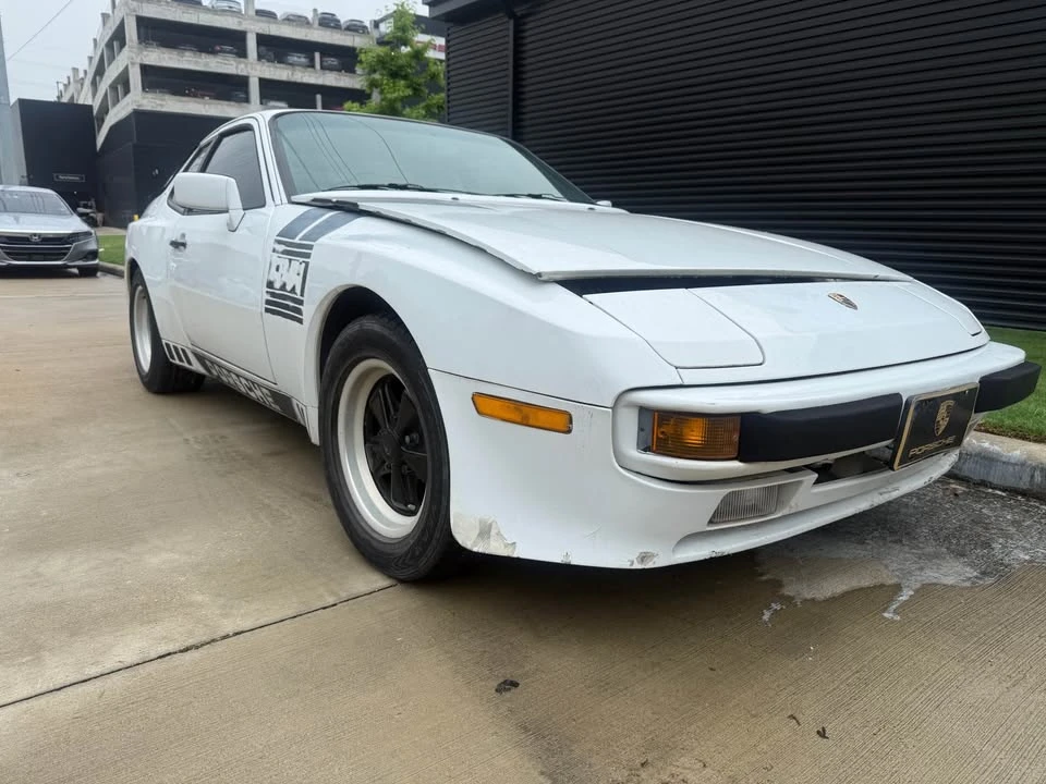 1985 Porsche 944 - Image 3 of 13