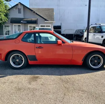 1985 Porsche 944 Base 2dr Hatchback