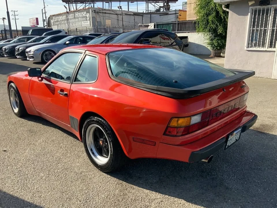 1985 Porsche 944 - Image 5 of 17