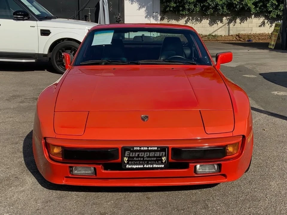 1985 Porsche 944 - Image 8 of 17