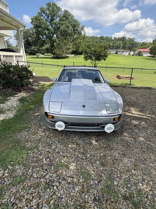 1985 Porsche 944 - Image 3 of 15