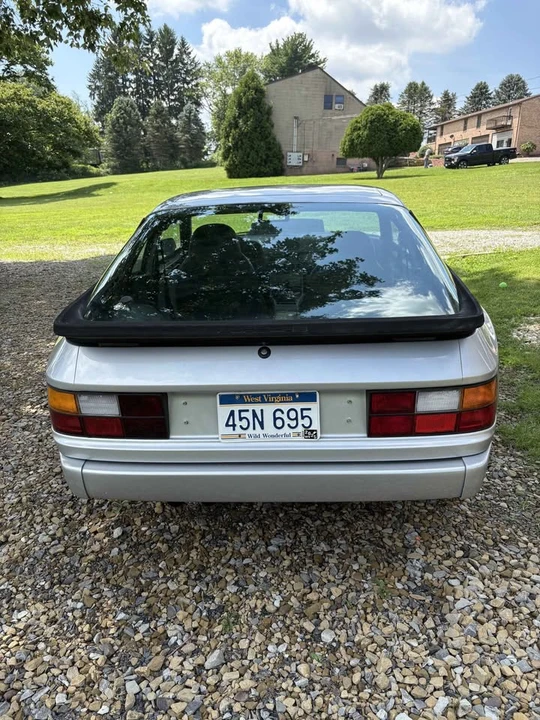 1985 Porsche 944 - Image 6 of 15