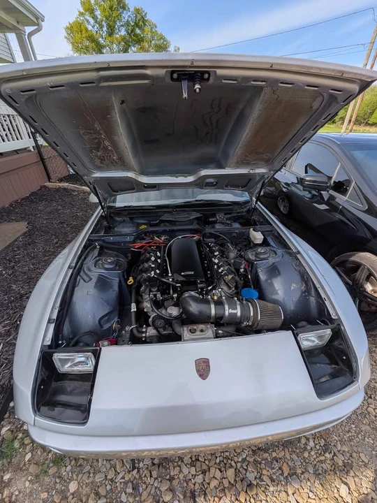 1985 Porsche 944 - Image 11 of 15