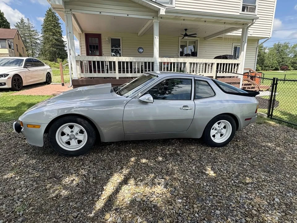 1985 Porsche 944 - Image 2 of 15