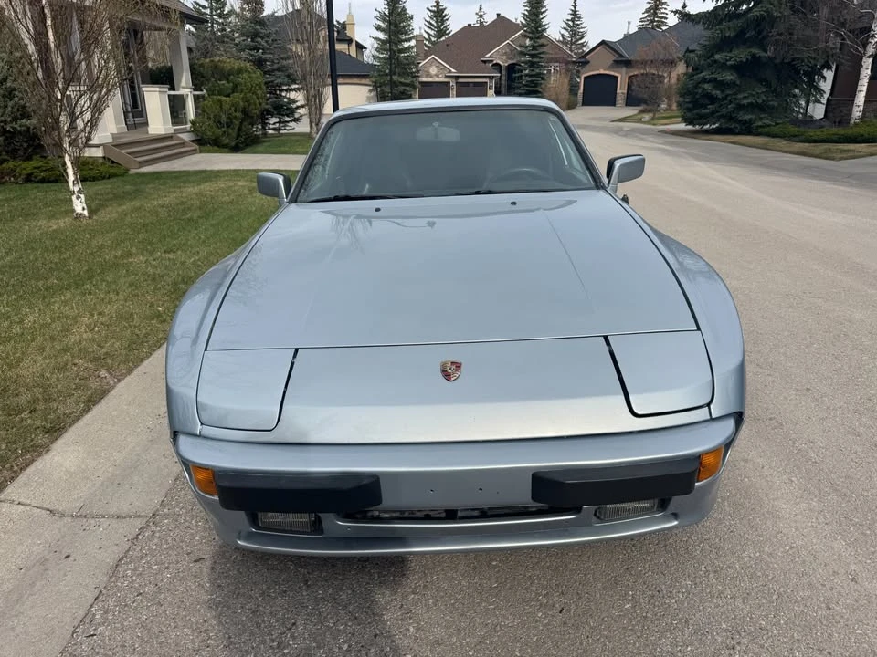 1985 Porsche 944 - Image 2 of 16