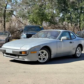 1985 Porsche 944 Coupe
