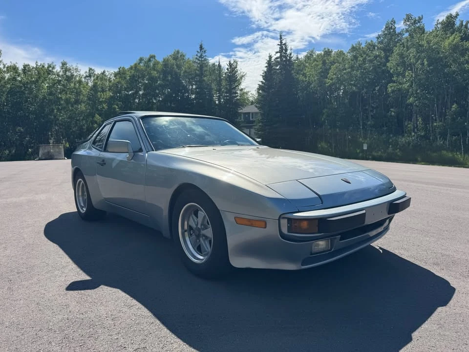 1985 Porsche 944 - Image 4 of 15