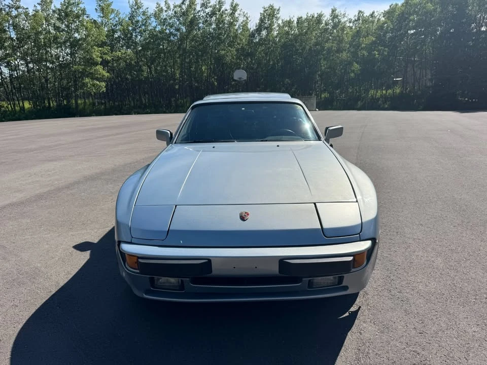1985 Porsche 944 - Image 3 of 15
