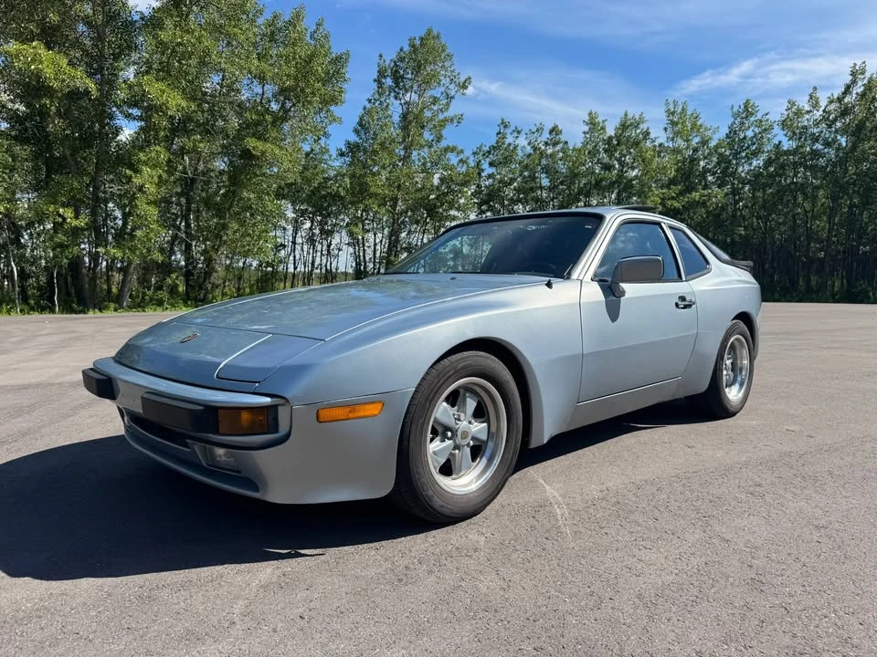 1985 Porsche 944 - Image 2 of 15